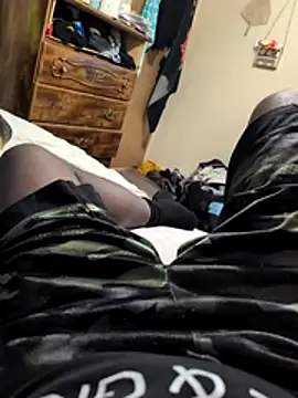 goodboybaddaddy online show from May 6, 12:11 am