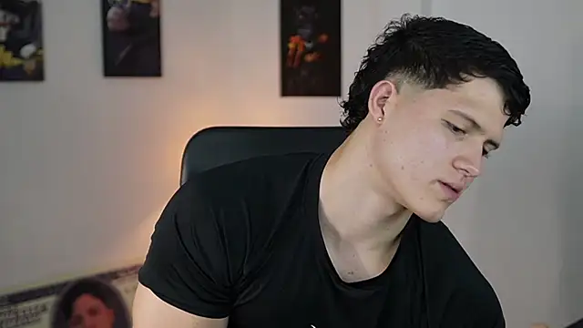 Hazzan Velez online show from November 22, 12:10 am