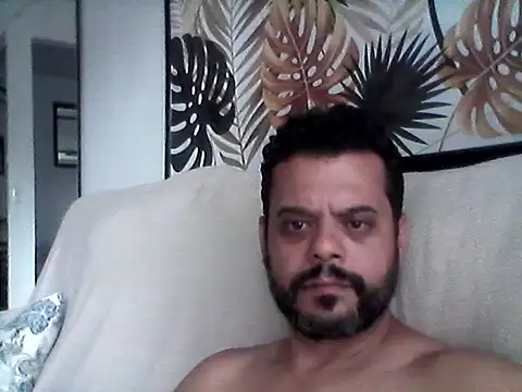 HornyBeachBoyBR online show from March 5, 1:40 pm