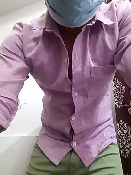 Guyinshortss online show from September 25, 8:08 pm