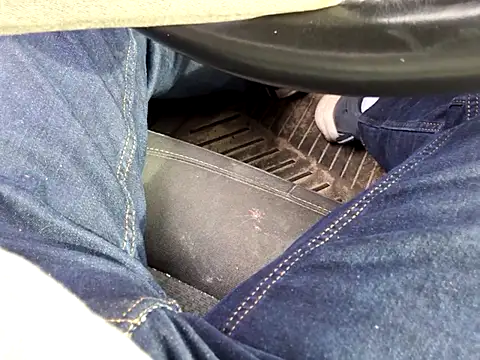 Policeman20742 online show from December 1, 6:55 pm