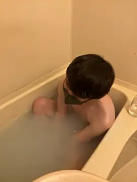 poketkuma online show from December 3, 4:46 pm