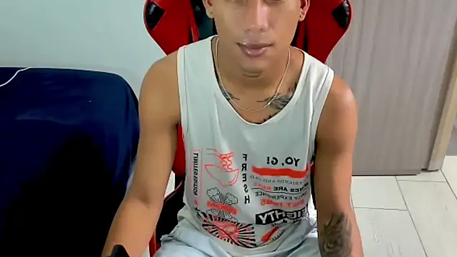 Backsex boy online show from February 18, 3:20 pm