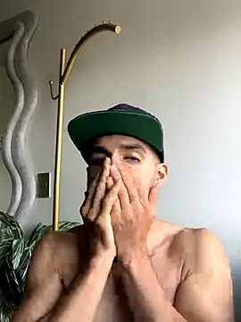 mateoleonee online show from October 12, 8:58 pm