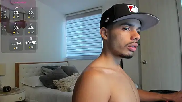 mateoleonee online show from September 23, 6:07 pm