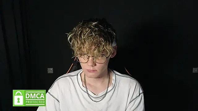 Keytaro online show from April 24, 12:57 am