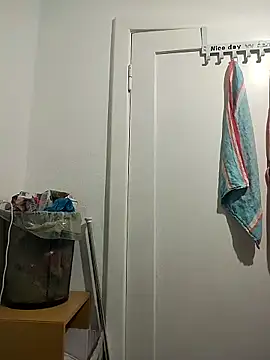 Dennis 2024 online show from March 18, 8:45 pm