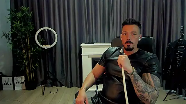 HaydenSpearss online show from April 22, 1:38 pm