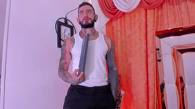 dilan scootk  online show from March 18, 7:28 pm