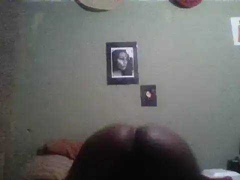 Snapshot of Moorella1 chatting on March 9, 8:52 pm Moorella1 online show from March 9, 8:52 pm