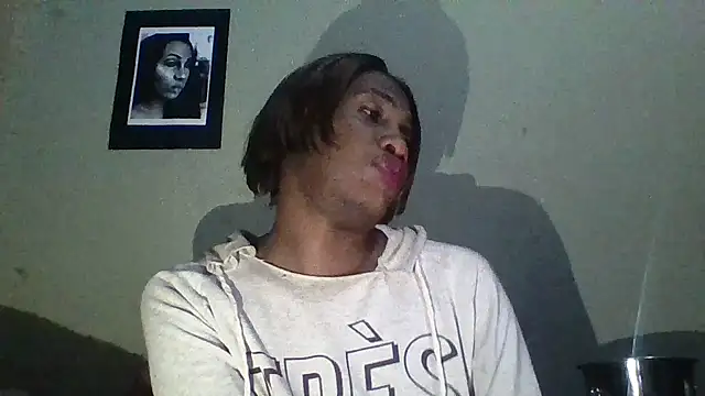Snapshot of Moorella1 chatting on September 29, 8:59 pm Moorella1 online show from September 29, 8:59 pm