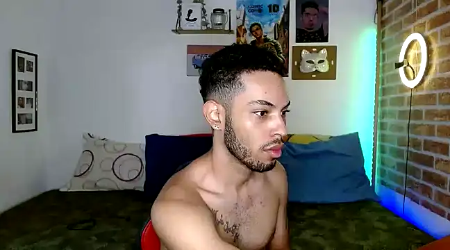 Snapshot of colinbrown chatting on March 10, 1:10 pm colinbrown online show from March 10, 1:10 pm