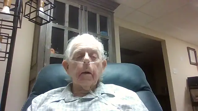 bootlegmanz online show from April 23, 3:58 pm