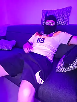 HornyTeenBoy64 online show from June 29, 8:42 pm