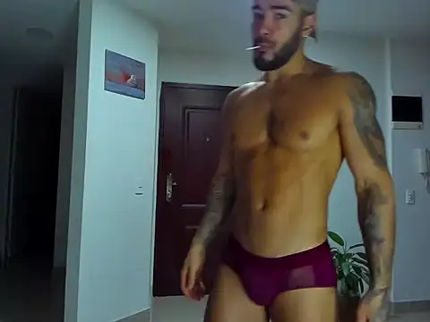 Snapshot of Alexander_Martines chatting on September 11, 12:20 am Alexander Martines online show from September 11, 12:20 am