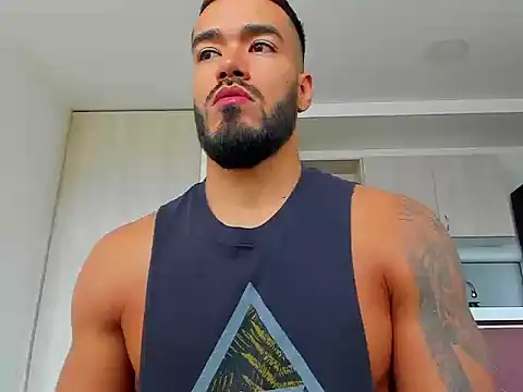 Alexander Martines online show from March 21, 2:43 pm