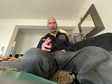 Snapshot of Germankink chatting on February 25, 10:37 am Germankink online show from February 25, 10:37 am