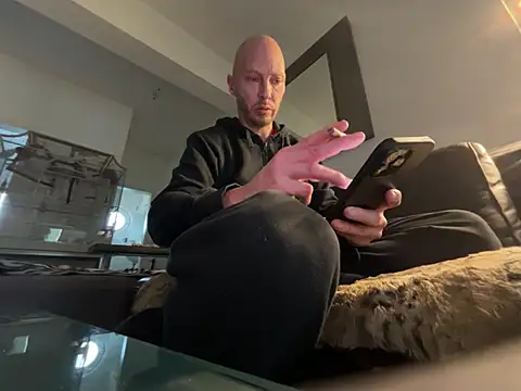 Snapshot of Germankink chatting on December 21, 10:17 am Germankink online show from December 21, 10:17 am