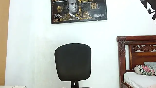 Yeiko Park2 online show from April 23, 3:36 pm