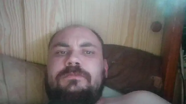 ZARRENAAR3 online show from November 14, 10:00 pm