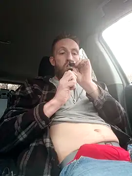 otterlover123 online show from March 20, 7:35 pm