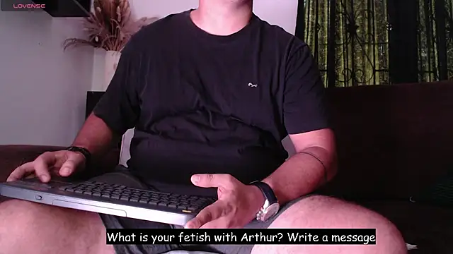 Snapshot of arthur_94 chatting on September 27, 6:17 pm arthur 94 online show from September 27, 6:17 pm