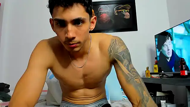 OliverBennet online show from October 11, 2:59 am