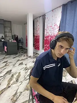 oliver Lz online show from March 3, 1:46 am