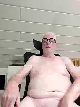 Greyhound70 online show from September 29, 9:21 pm