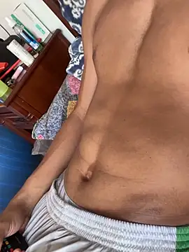 JoanG10 online show from March 6, 7:00 pm