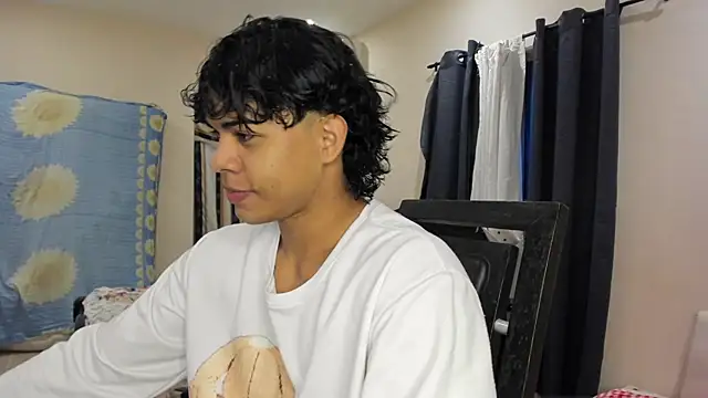 johan beley  online show from January 30, 12:59 pm