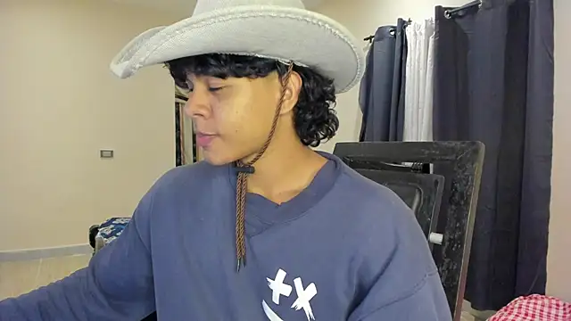 johan beley  online show from February 3, 12:04 am