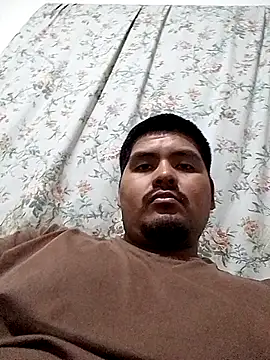 sebasj9812 online show from October 5, 5:00 am