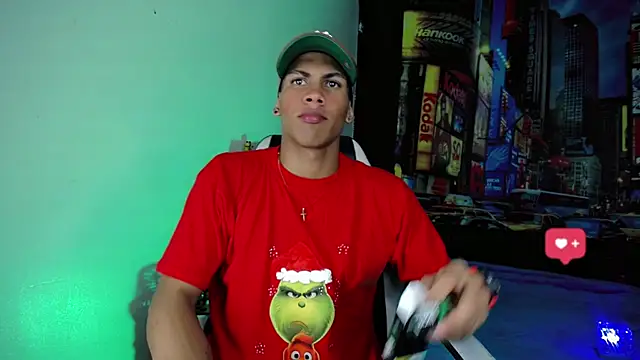 Snapshot of Damian_latinxxx chatting on December 11, 3:15 am Damian latinxxx online show from December 11, 3:15 am