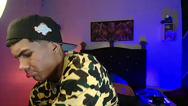 Snapshot of Damian_latinxxx chatting on March 14, 2:53 am Damian latinxxx online show from March 14, 2:53 am