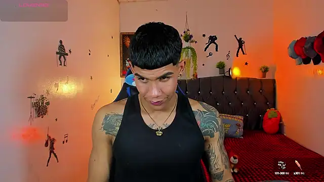 Snapshot of Damian_latinxxx chatting on September 20, 3:17 am Damian latinxxx online show from September 20, 3:17 am
