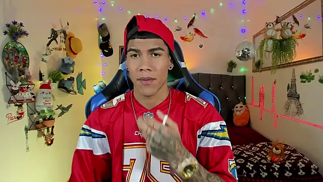 Damian latinxxx online show from November 20, 3:17 am