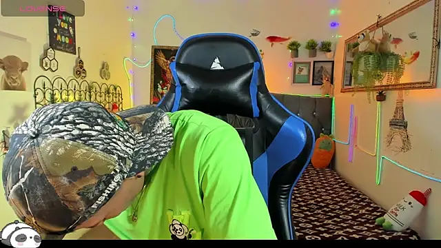 Damian latinxxx online show from January 15, 3:10 am