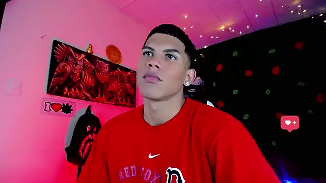 Snapshot of Damian_latinxxx chatting on January 8, 2:46 am Damian latinxxx online show from January 8, 2:46 am