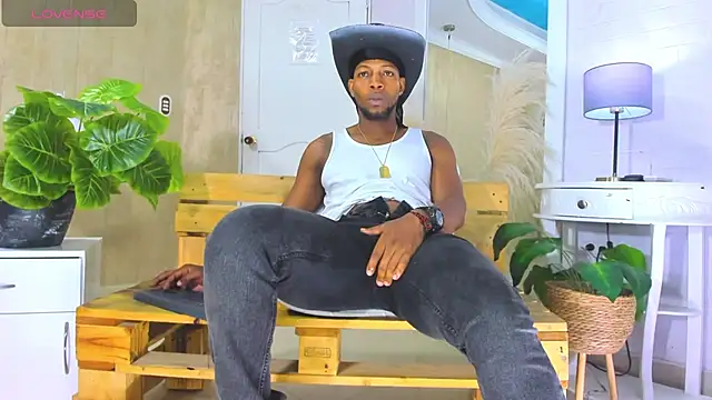 RicoBrown777  online show from June 12, 4:11 am