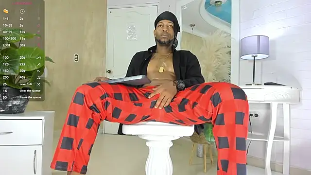 RicoBrown777  online show from June 10, 4:25 am