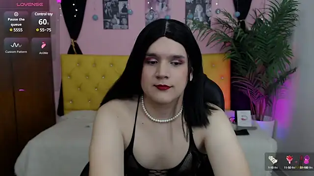 Snapshot of Aidan_twink chatting on February 4, 11:06 pm Aidan twink online show from February 4, 11:06 pm