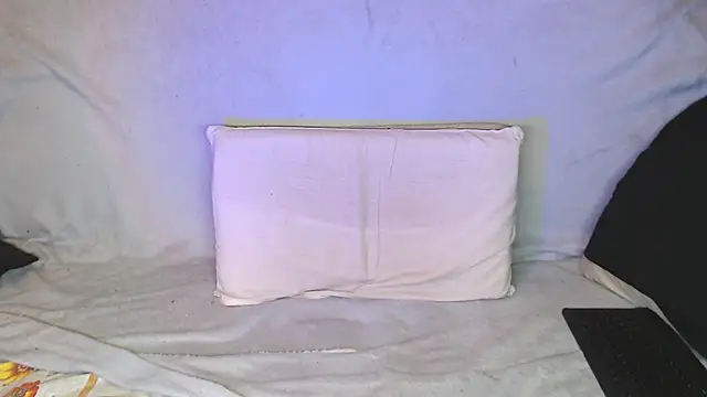 Snapshot of qustci-couple chatting on October 15, 7:43 pm qustci-couple online show from October 15, 7:43 pm