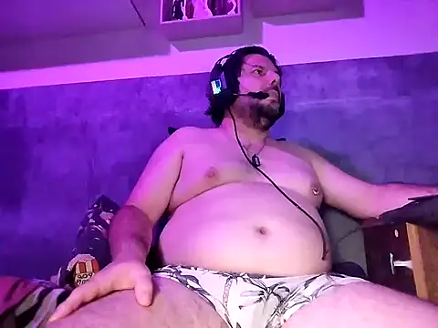 bumbumtatuado online show from November 3, 11:50 pm