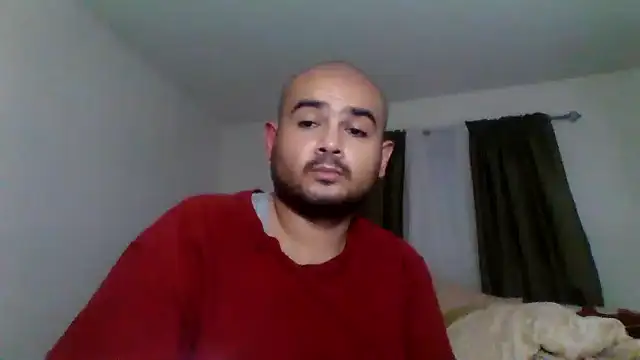 Snapshot of JooveyRose chatting on October 9, 1:43 am JooveyRose online show from October 9, 1:43 am