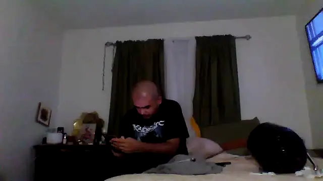 Snapshot of JooveyRose chatting on October 5, 4:16 am JooveyRose online show from October 5, 4:16 am