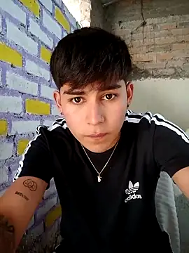 Snapshot of Lukas_strong chatting on October 6, 7:07 pm Lukas strong online show from October 6, 7:07 pm