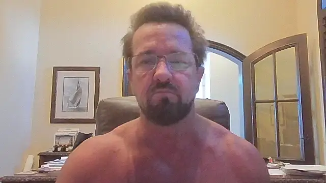 Snapshot of sluttydylan chatting on September 22, 9:25 pm sluttydylan online show from September 22, 9:25 pm