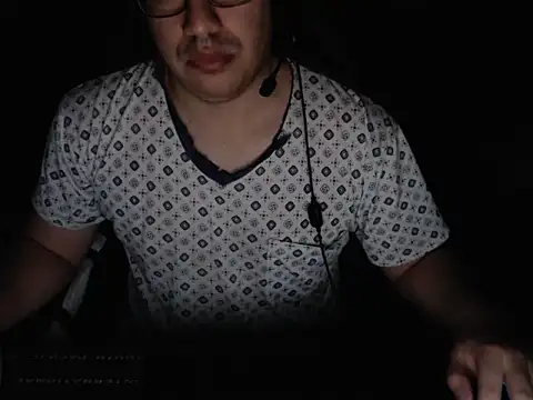 thealfawolf01 online show from June 24, 11:02 am