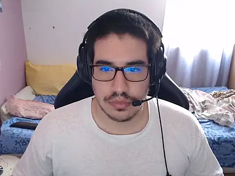 thealfawolf01 online show from July 13, 4:53 pm